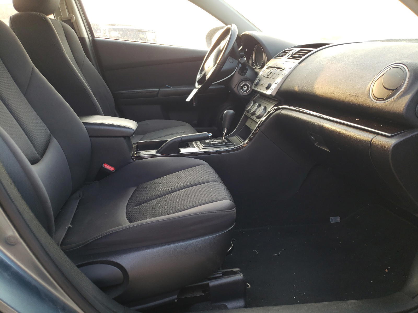 Photo 5 from auction – 2012 MAZDA 6 I with VIN 1YVHZ8DH7C5M32819
