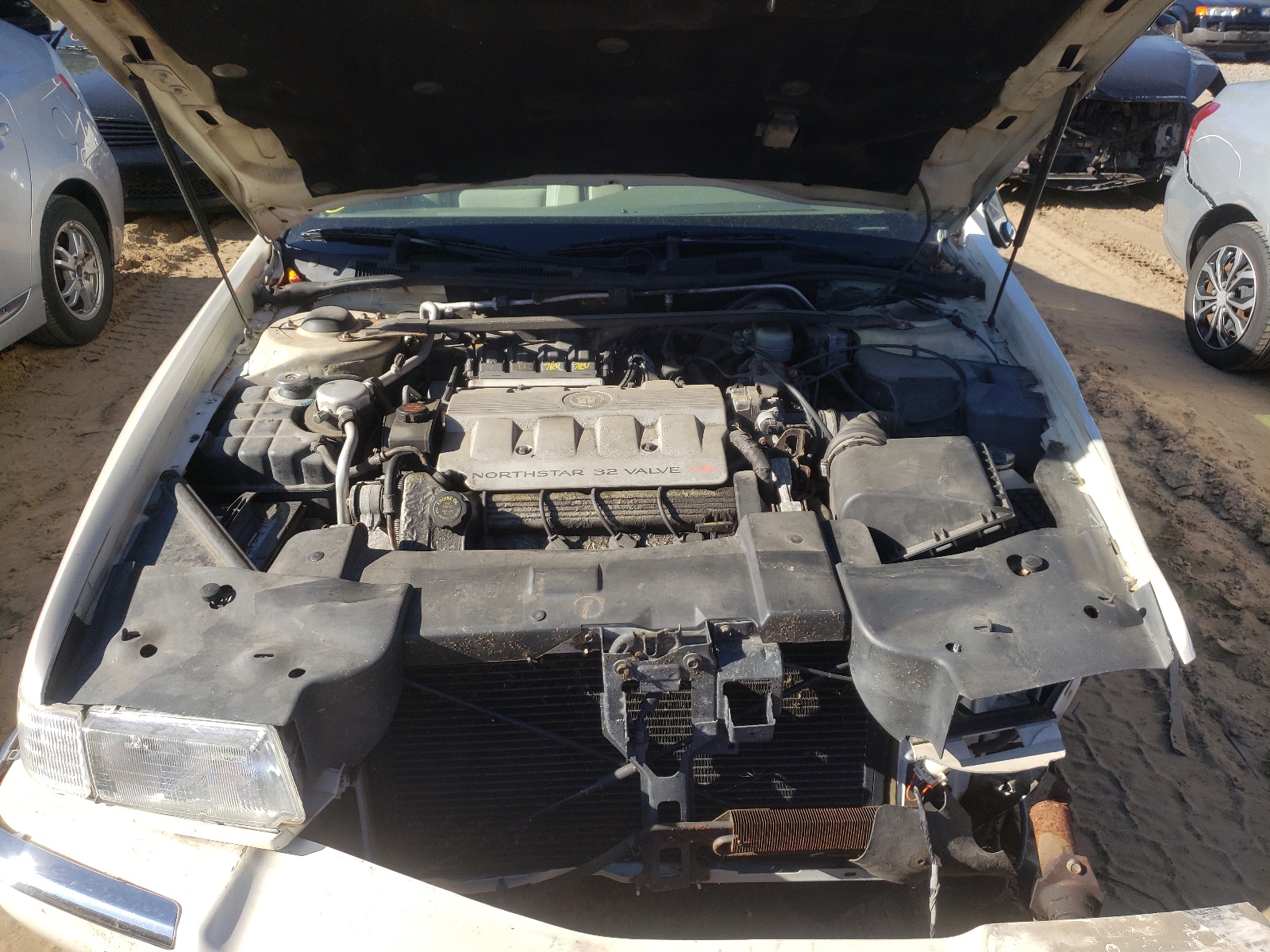 Zdjęcie 7 z aukcji – 1998 CADILLAC ELDORADO z VIN 1G6EL12Y3WU615300