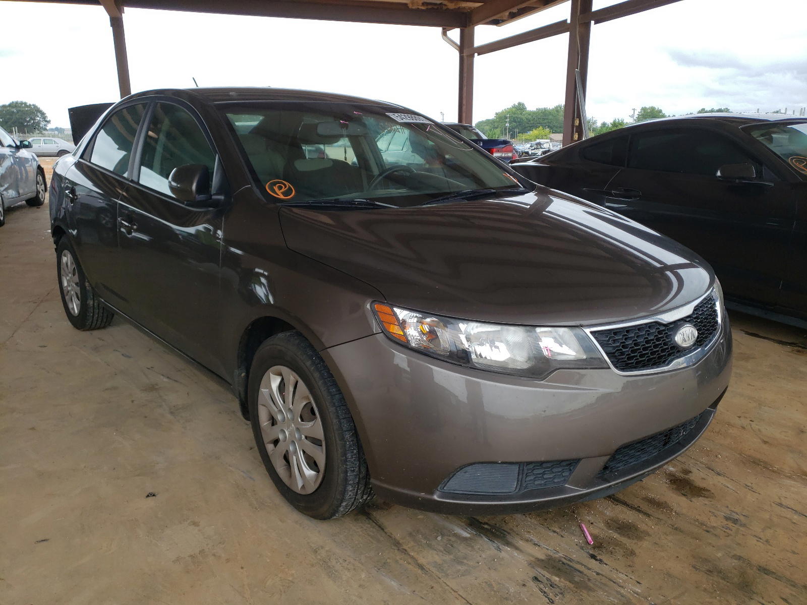 KIA FORTE EX 2013 with VIN KNAFU4A28D5736275 - Photo from auction