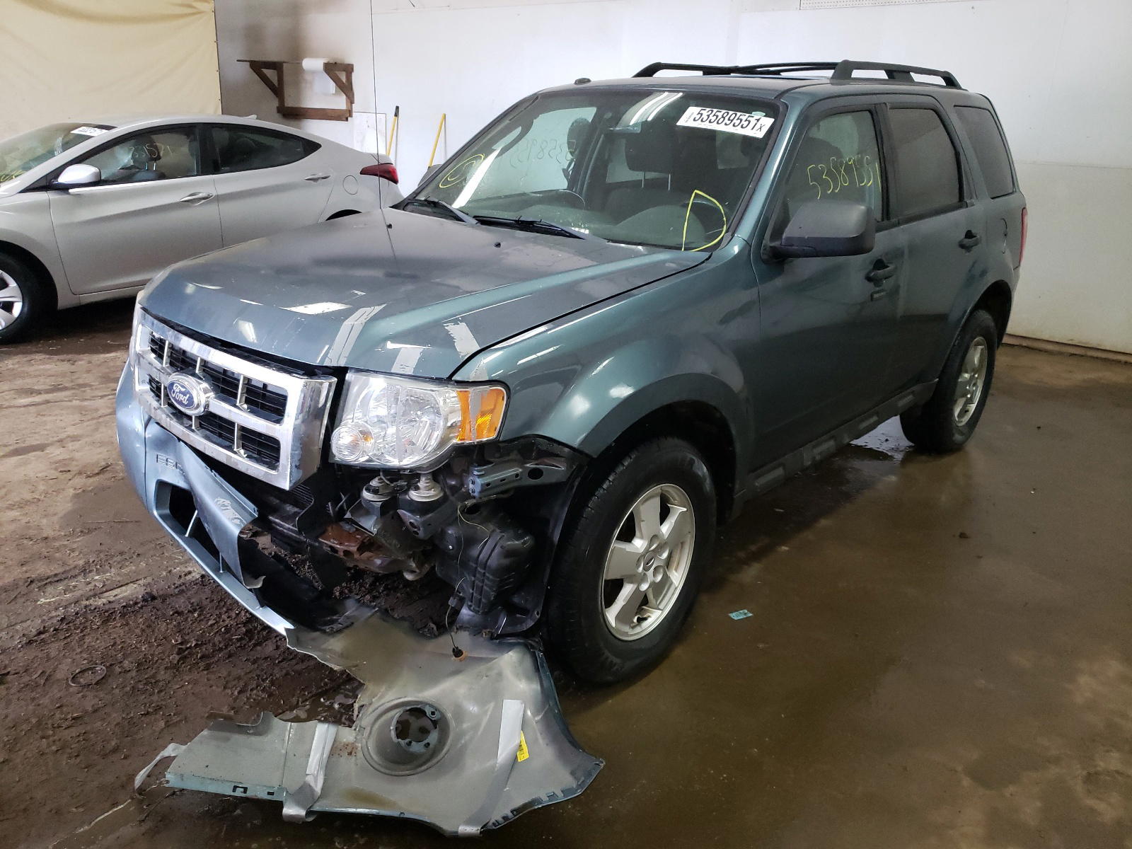 Photo 2 from auction – 2011 FORD ESCAPE XLT with VIN 1FMCU0D78BKA06821