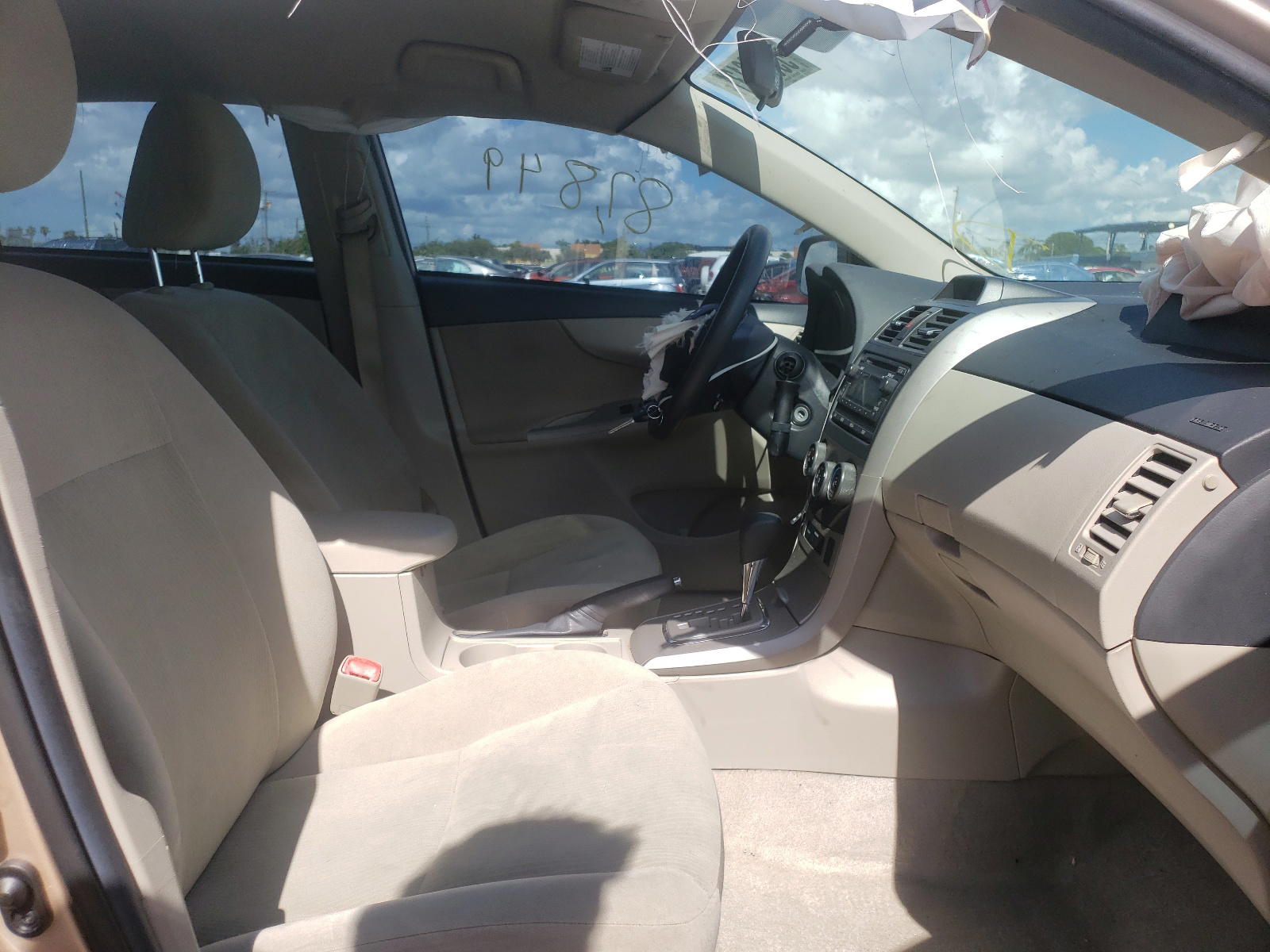Photo 5 from auction – 2012 TOYOTA COROLLA BA with VIN 2T1BU4EE5CC845820