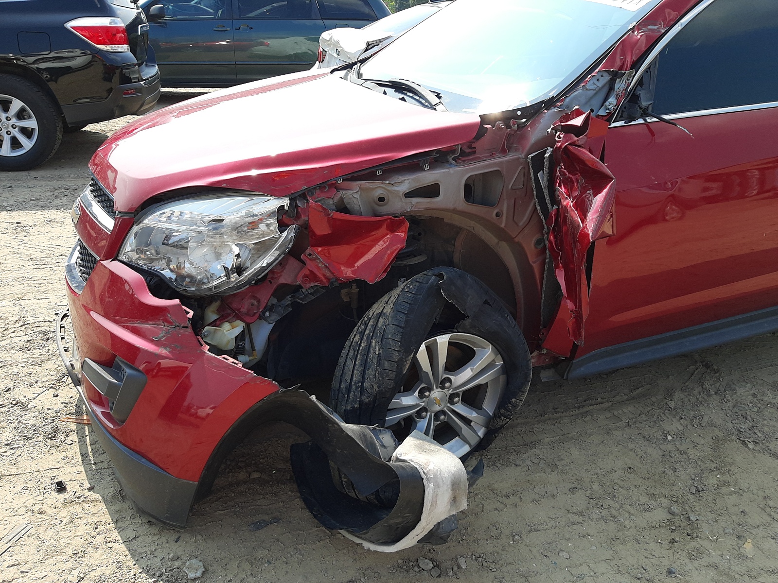 Photo 9 from auction – 2015 CHEVROLET EQUINOX LT with VIN 2GNALBEK6F6427238