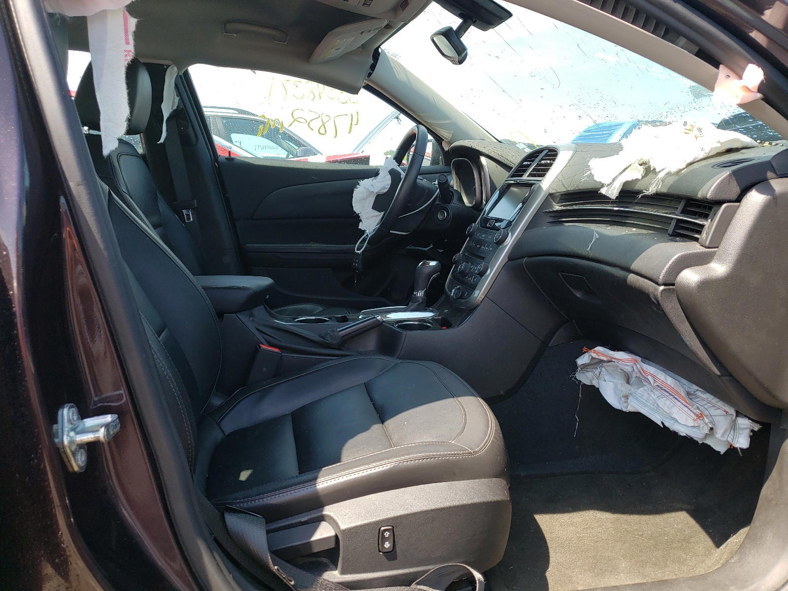 Photo 5 from auction – 2015 CHEVROLET MALIBU 2LT with VIN 1G11D5SL5FF228541