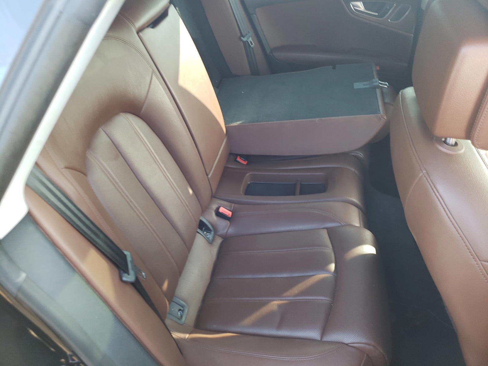 Photo 6 from auction – 2012 AUDI A7 PRESTIG with VIN WAUSGAFC0CN001679