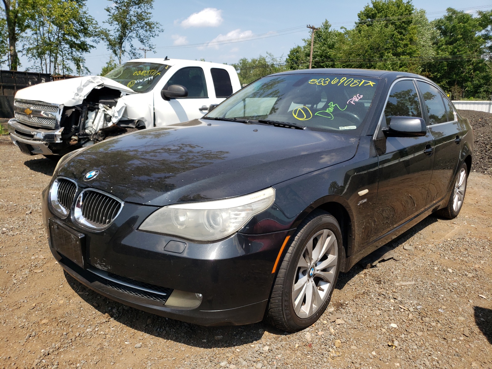 Photo 2 from auction – 2009 BMW 528 XI with VIN WBANV13529C153492
