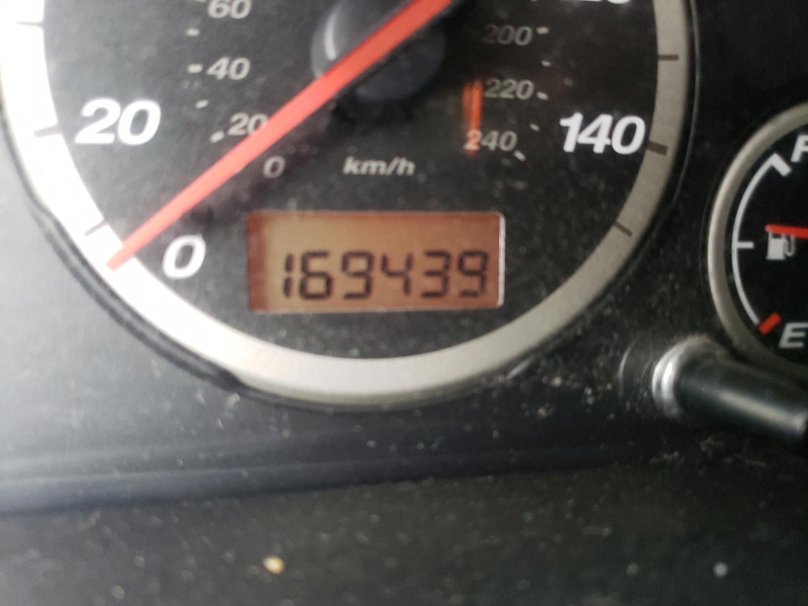 Photo 8 from auction – 2003 HONDA CRV with VIN JHLRD78833C012311