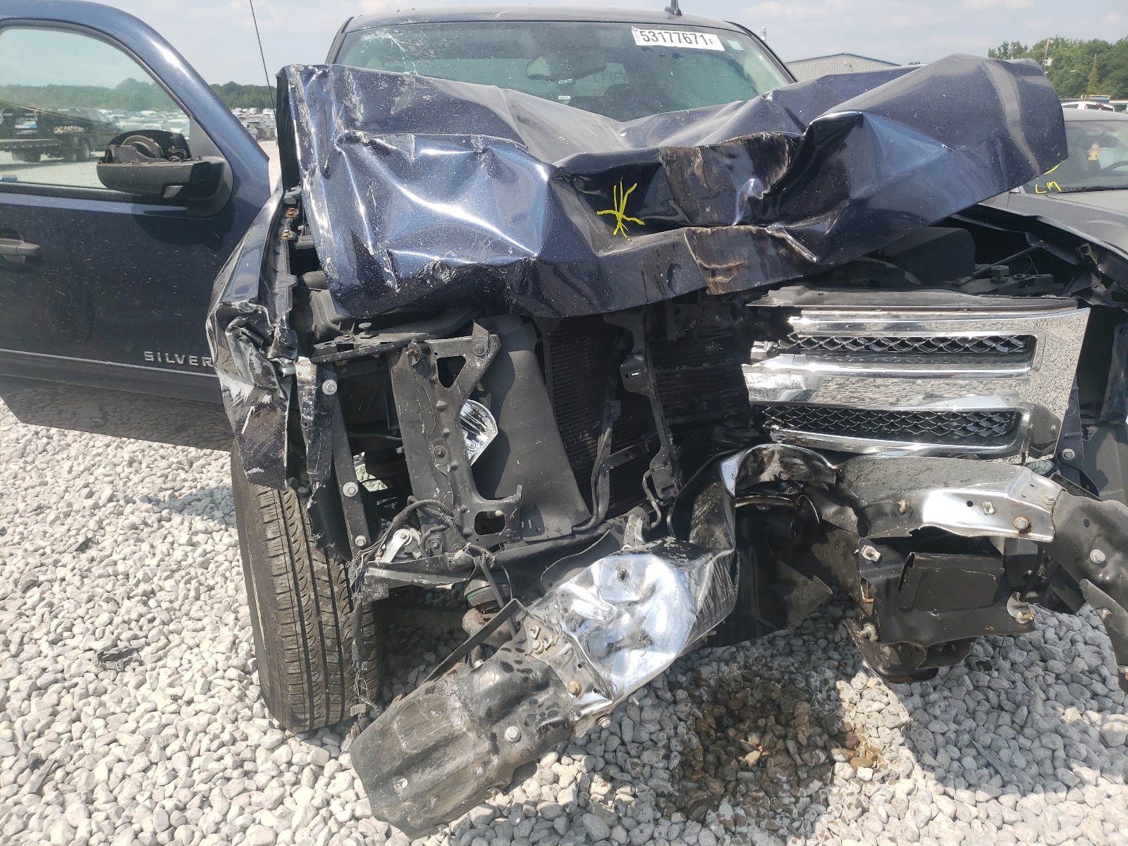 Photo 9 from auction – 2012 CHEVROLET SILVERADO with VIN 1GCRCSE09CZ126425
