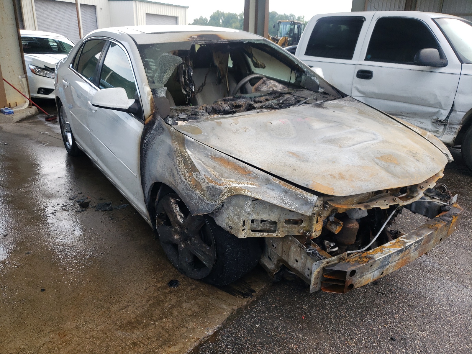 Photo 1 from auction – 2011 CHEVROLET MALIBU 2LT with VIN 1G1ZD5E77BF399853