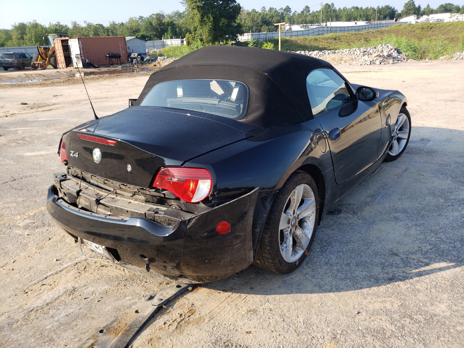 Photo 4 from auction – 2006 BMW Z4 3.0 with VIN 4USBU33516LW68316