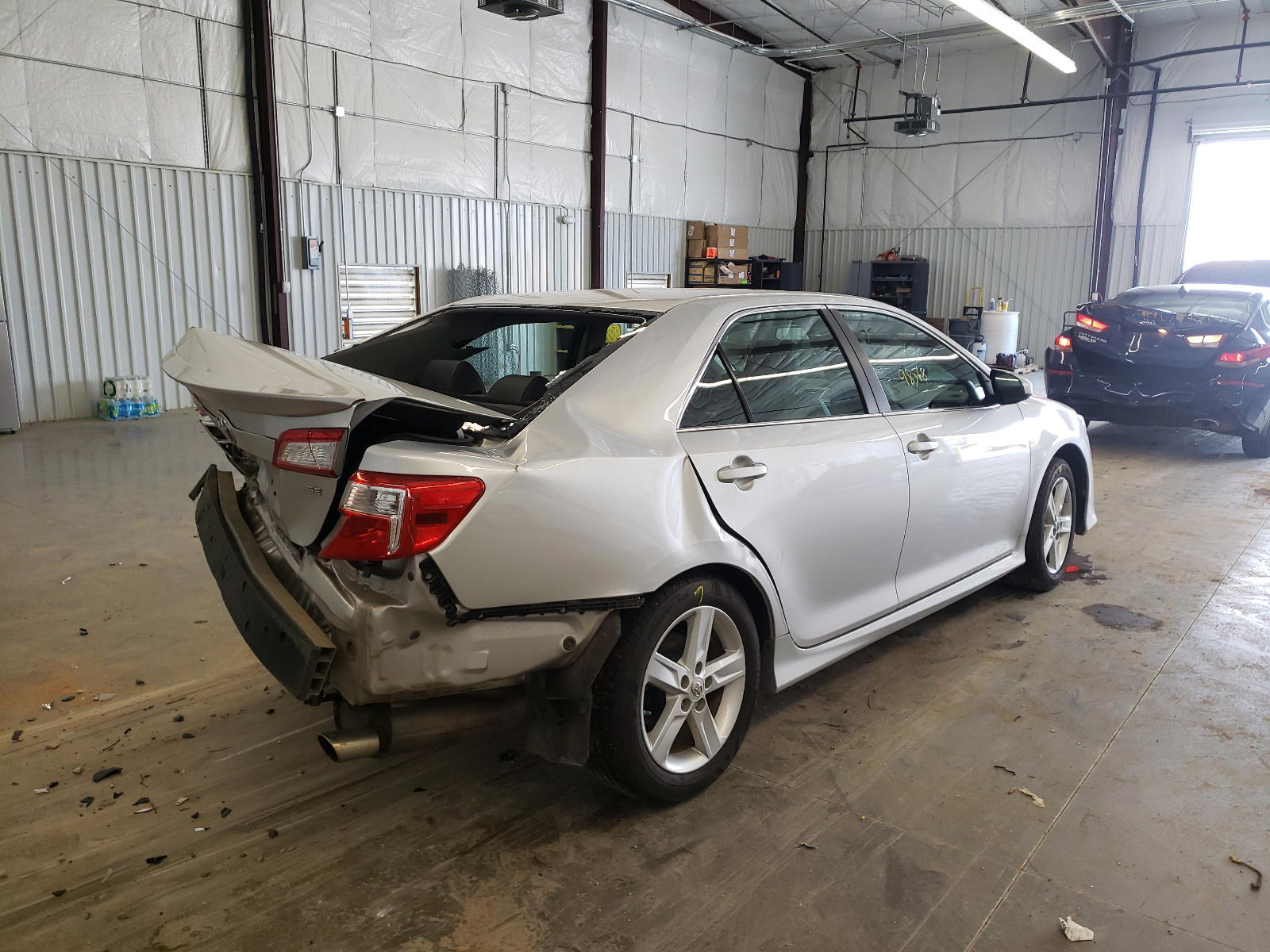 Photo 4 from auction – 2012 TOYOTA CAMRY BASE with VIN 4T1BF1FK5CU051217