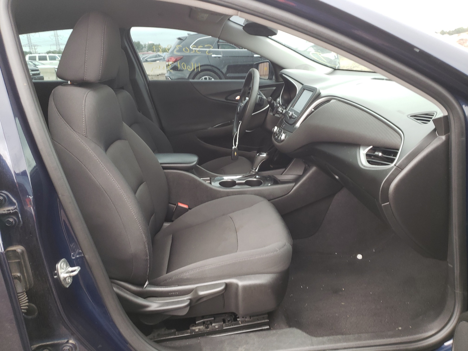 Photo 5 from auction – 2016 CHEVROLET MALIBU LS with VIN 1G1ZB5ST6GF357169