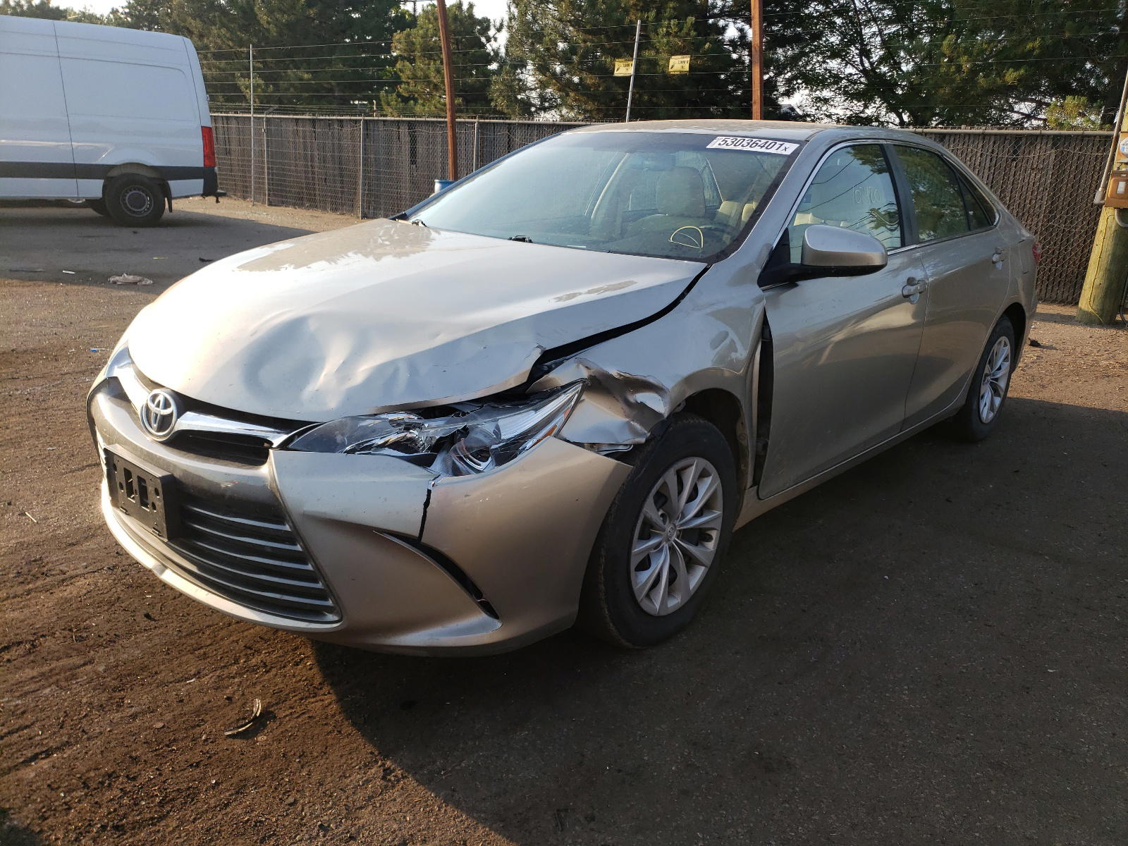 Photo 2 from auction – 2016 TOYOTA CAMRY LE with VIN 4T4BF1FK6GR543038
