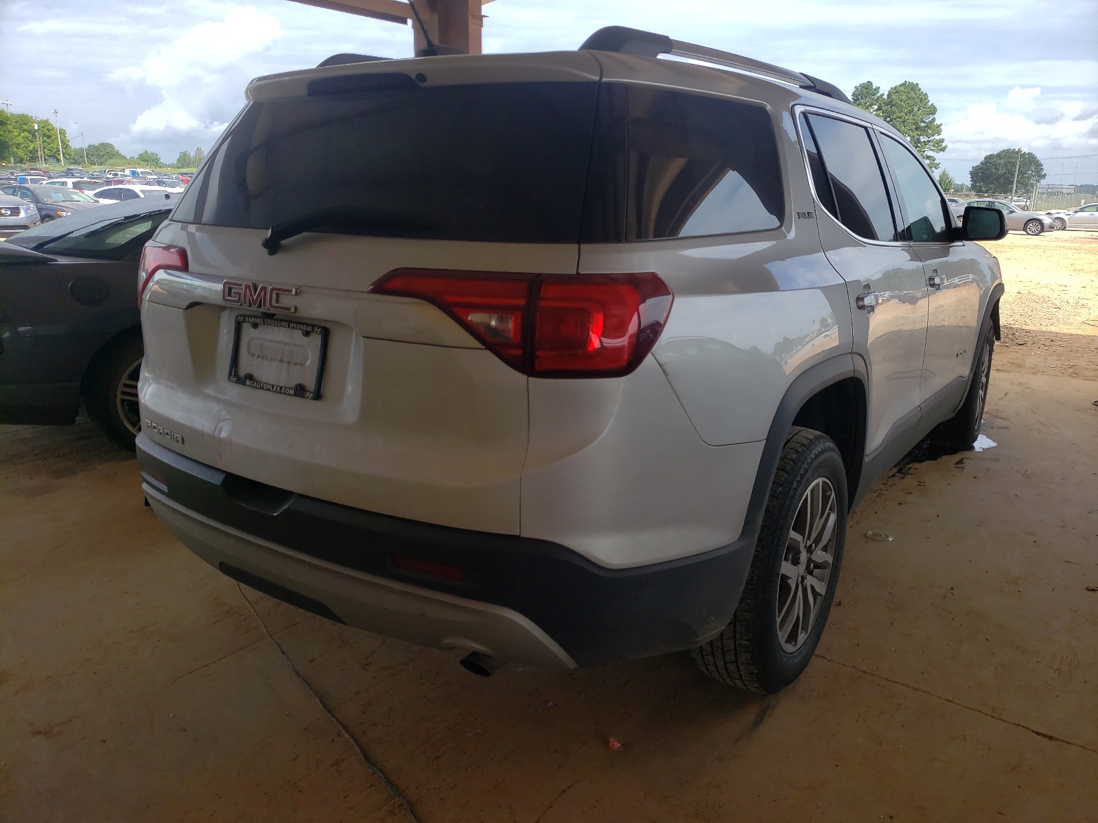 Photo 4 from auction – 2018 GMC ACADIA SLE with VIN 1GKKNLLA5JZ130499