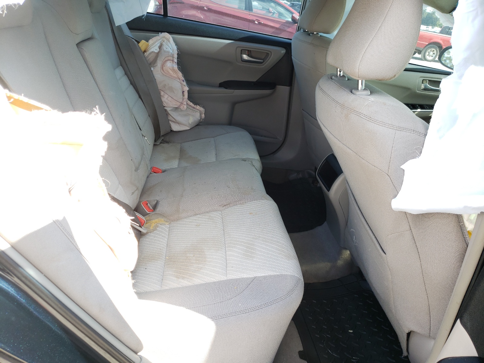 Photo 6 from auction – 2015 TOYOTA CAMRY LE with VIN 4T4BF1FK6FR475726
