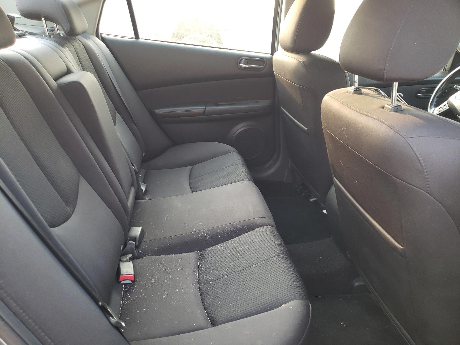 Photo 6 from auction – 2012 MAZDA 6 I with VIN 1YVHZ8DH7C5M32819