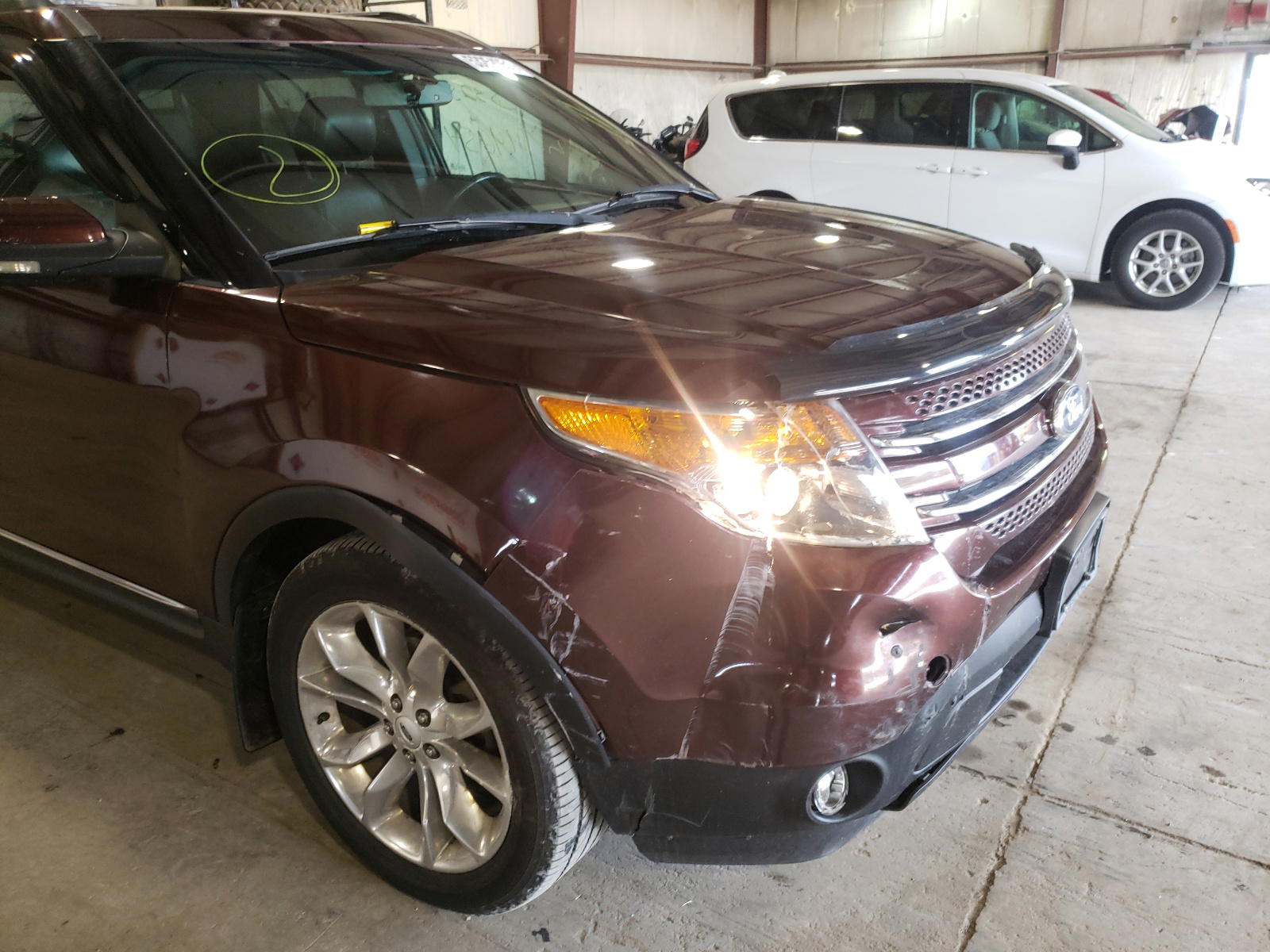 Photo 9 from auction – 2012 FORD EXPLORER L with VIN 1FMHK8F81CGA03974