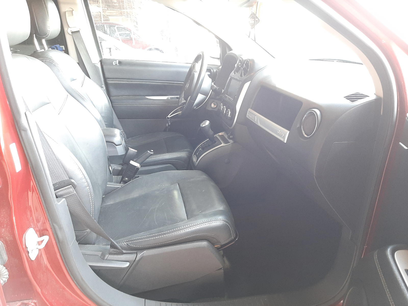 Photo 5 from auction – 2016 JEEP COMPASS LA with VIN 1C4NJCEA2GD716195