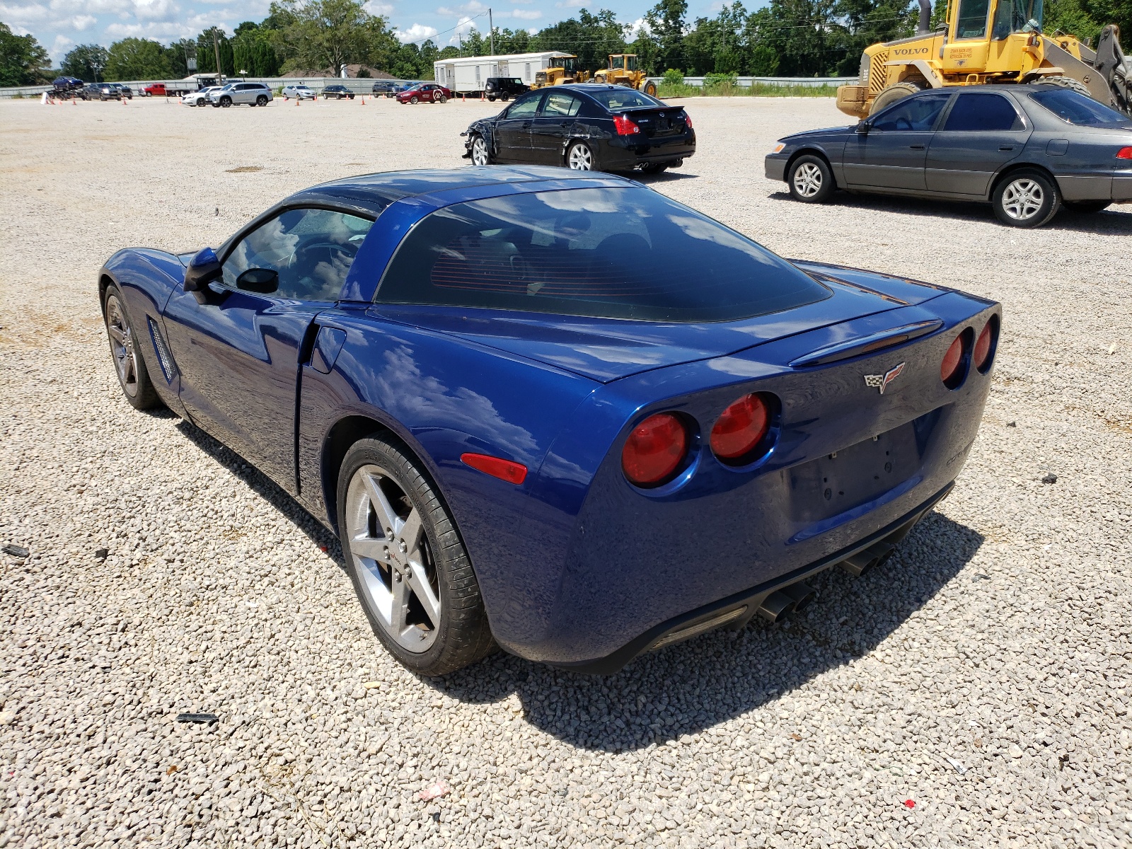 Photo 3 from auction – 2007 CHEVROLET CORVETTE with VIN 1G1YY26U975118121