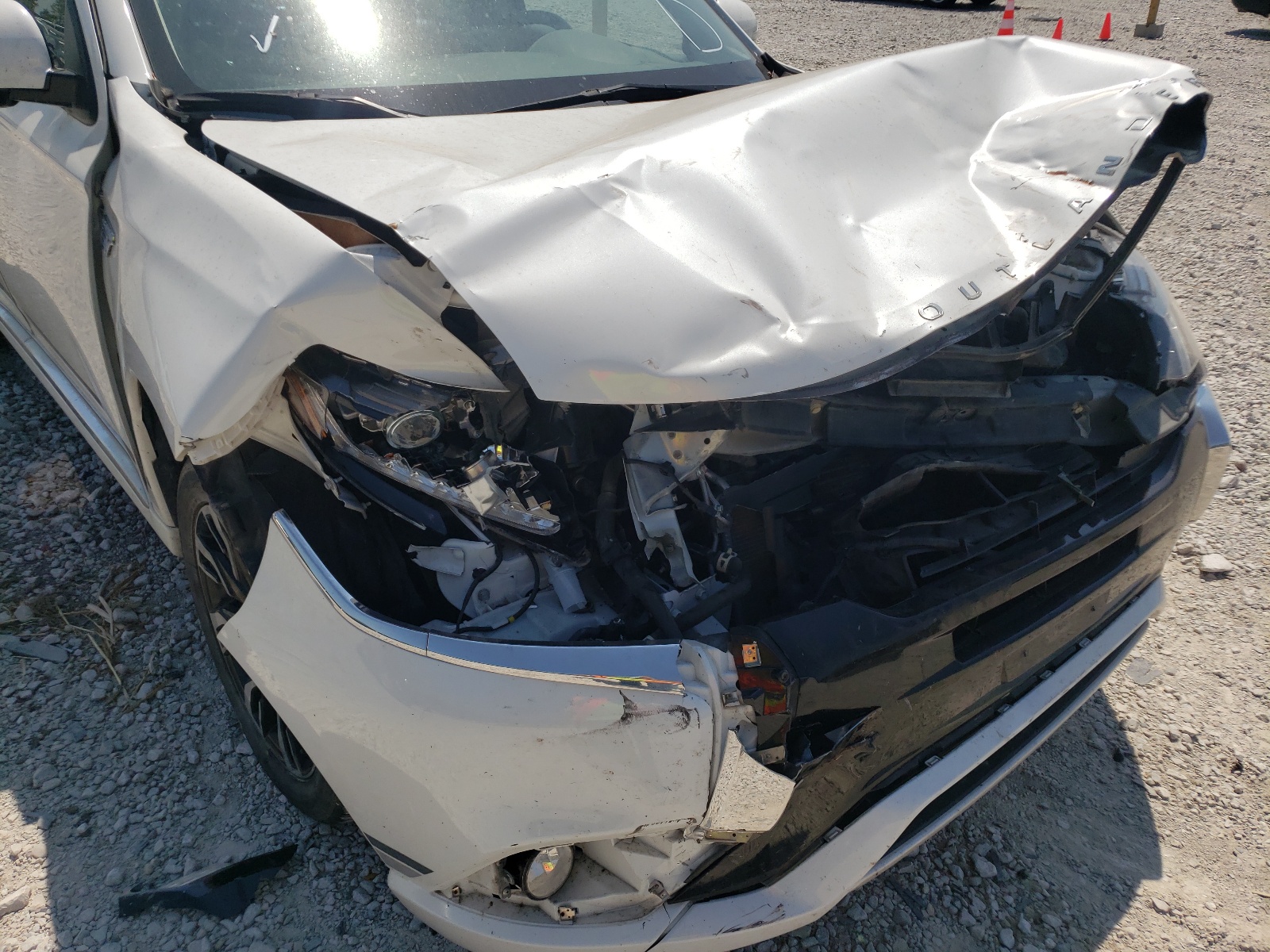 Photo 9 from auction – 2018 MITSUBISHI OUTLANDER with VIN JA4J24A53JZ030620