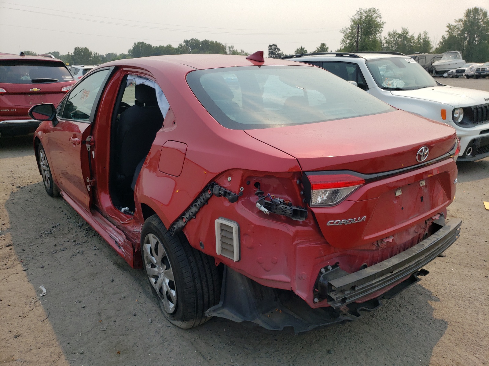 Photo 3 from auction – 2020 TOYOTA COROLLA LE with VIN 5YFEPRAE1LP008862