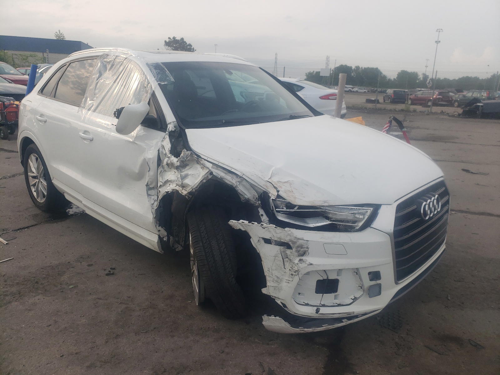 AUDI Q3 PREMIUM 2017 with VIN WA1BCCFS1HR005767 - Photo from auction