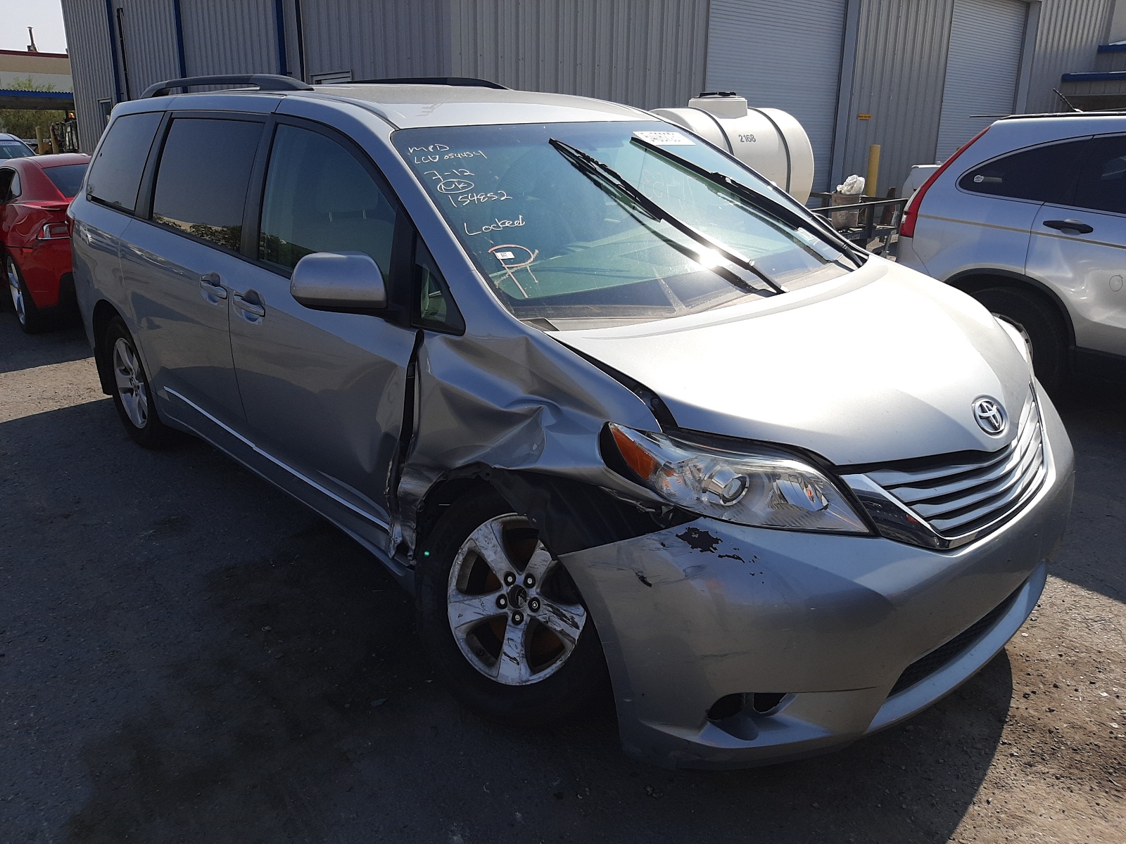 TOYOTA SIENNA LE 2015 with VIN 5TDKK3DC1FS662121 - Photo from auction