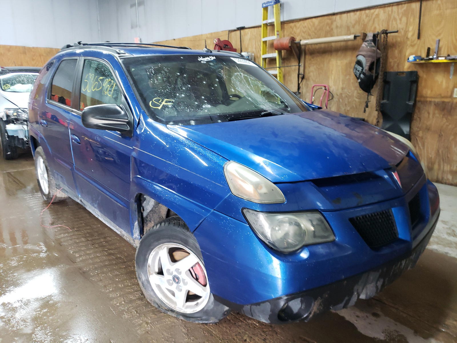 PONTIAC AZTEK 2004 with VIN 3G7DA03E24S568219 - Photo from auction