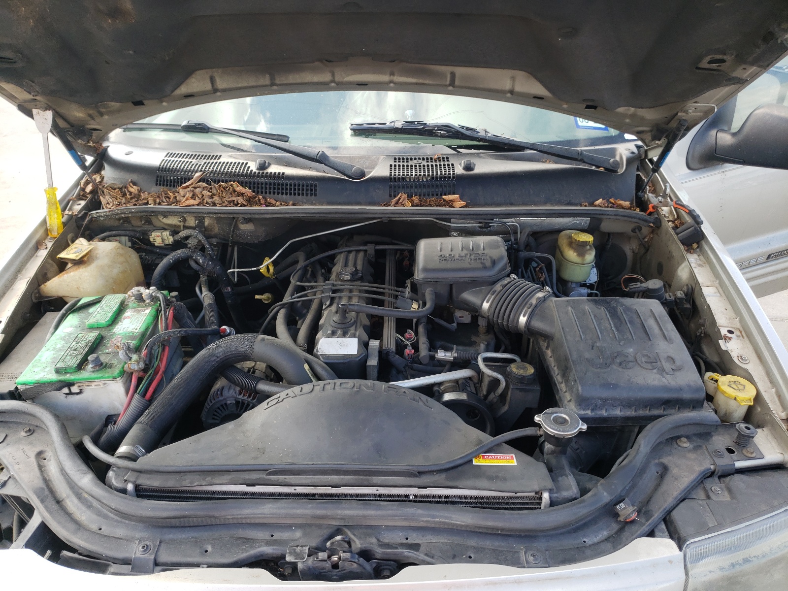 Photo 7 from auction – 2004 JEEP GRAND CHER with VIN 1J4GW48S04C321075