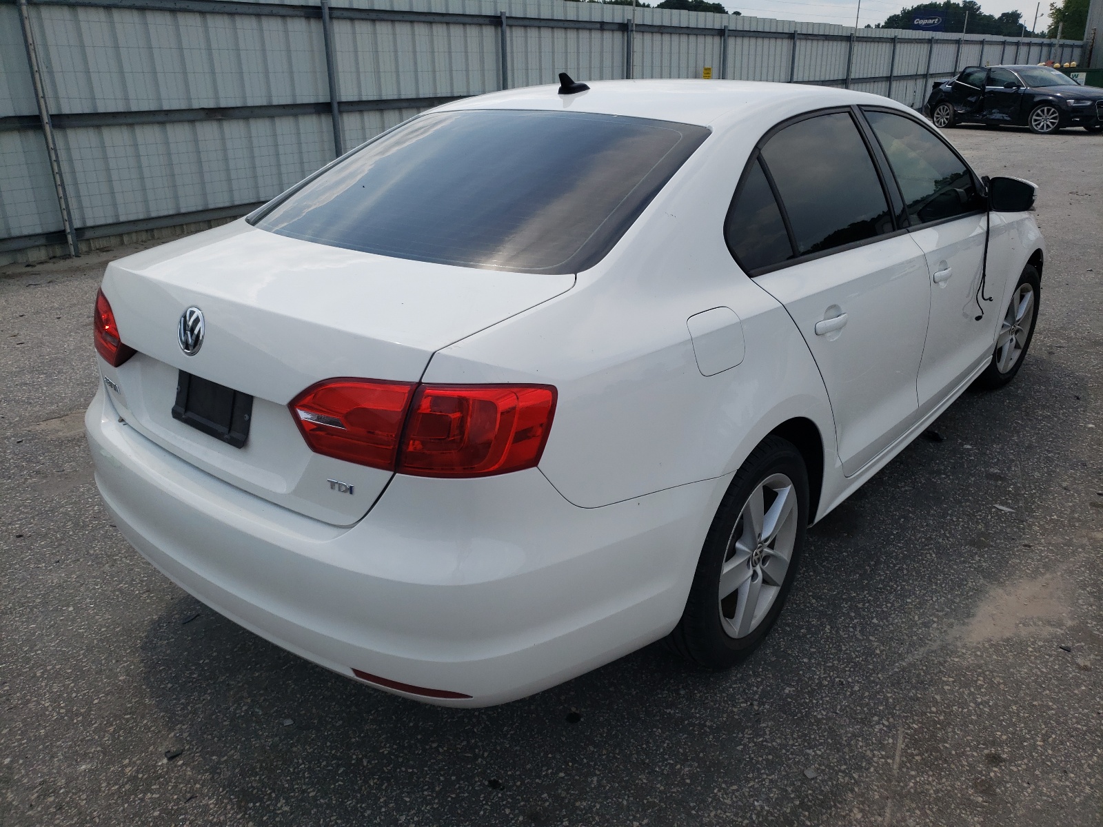 Photo 4 from auction – 2012 VOLKSWAGEN JETTA TDI with VIN 3VWLL7AJ7CM427971