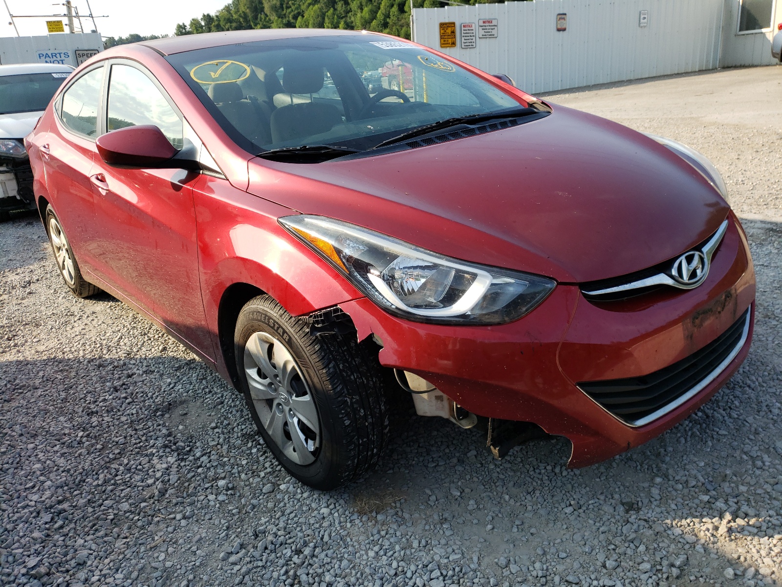 HYUNDAI ELANTRA SE 2016 with VIN 5NPDH4AEXGH773695 - Photo from auction