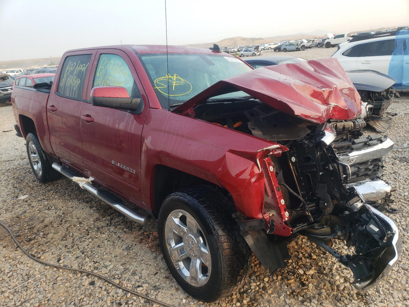 CHEVROLET SILVERADO 2018 with VIN 3GCUKRER3JG250725 - Photo from auction