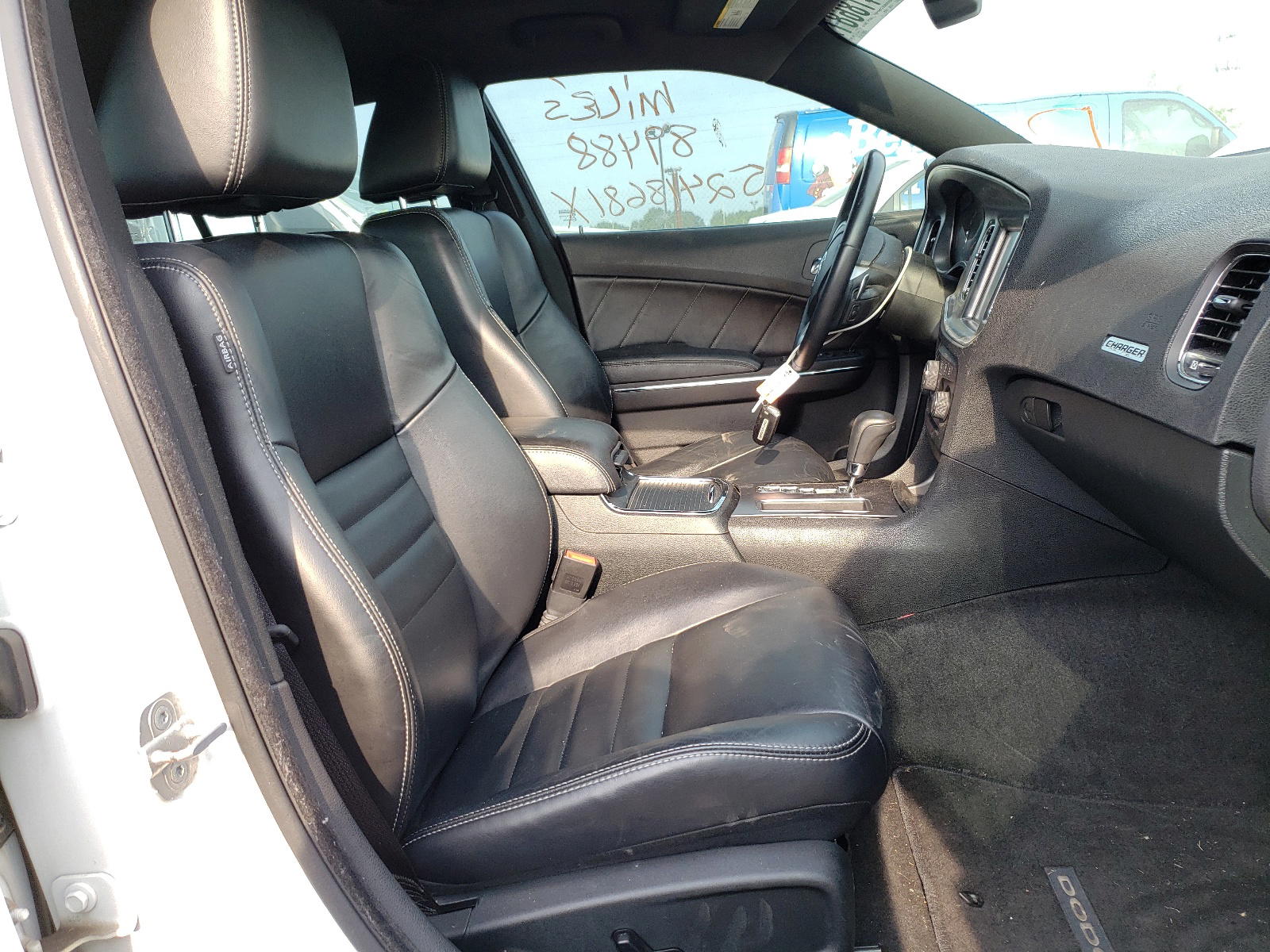 Photo 5 from auction – 2013 DODGE CHARGER R/ with VIN 2C3CDXCT6DH680122