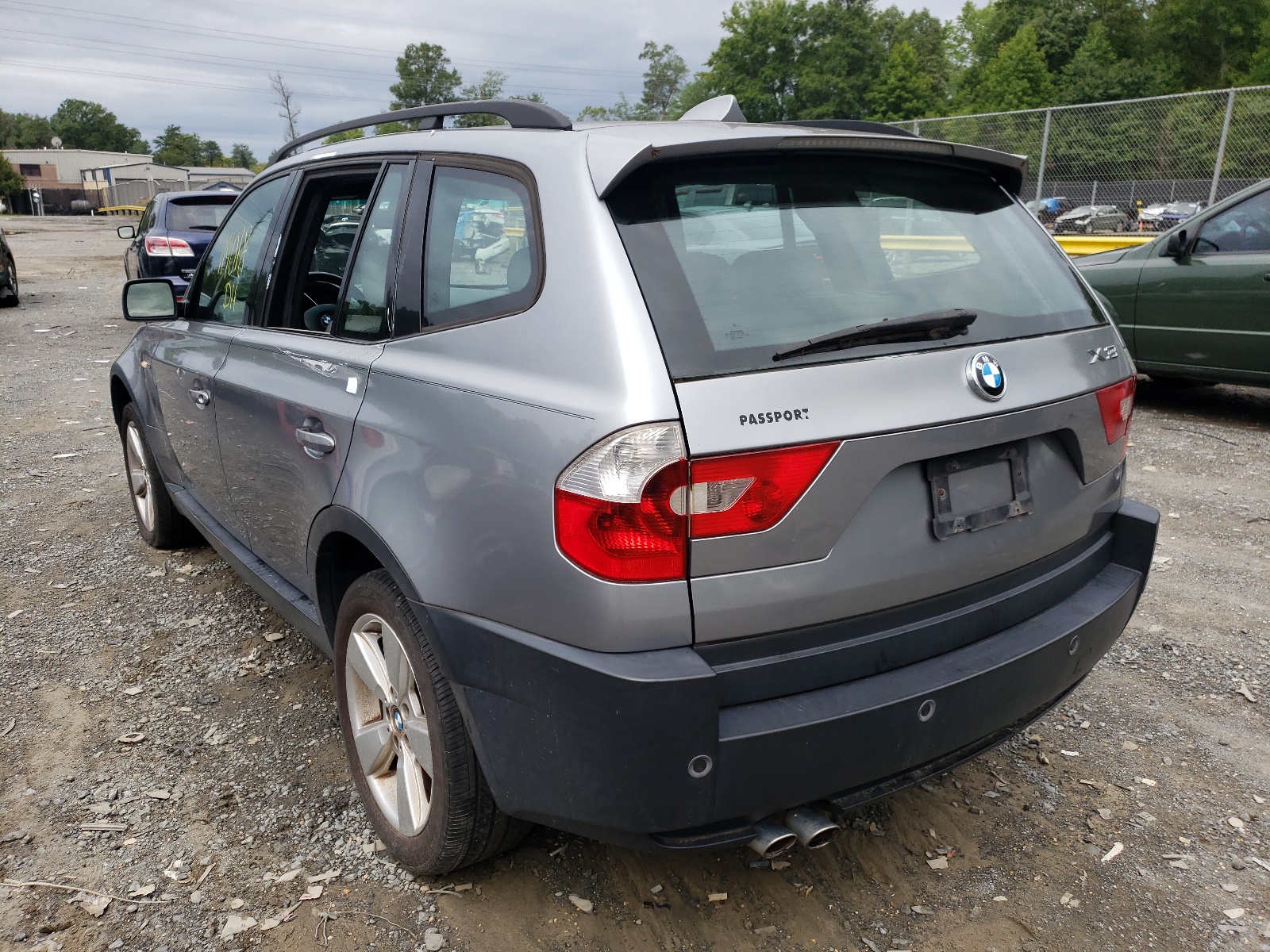 Photo 3 from auction – 2004 BMW X3 with VIN WBXPA734X4WB29021