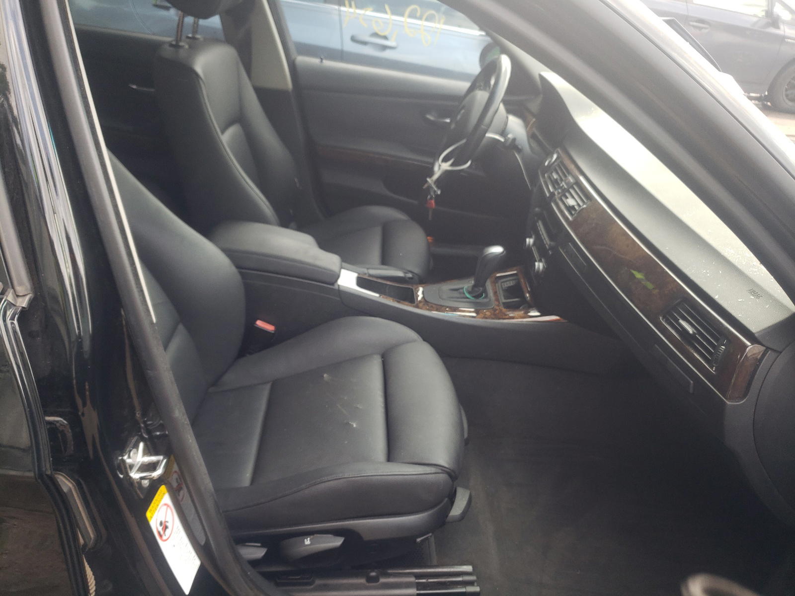 Photo 5 from auction – 2007 BMW 328 I with VIN WBAVA33507PG50007