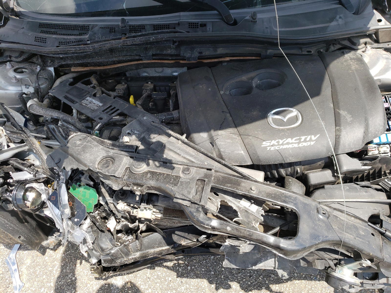 Photo 7 from auction – 2014 MAZDA 3 TOURING with VIN JM1BM1V3XE1108312