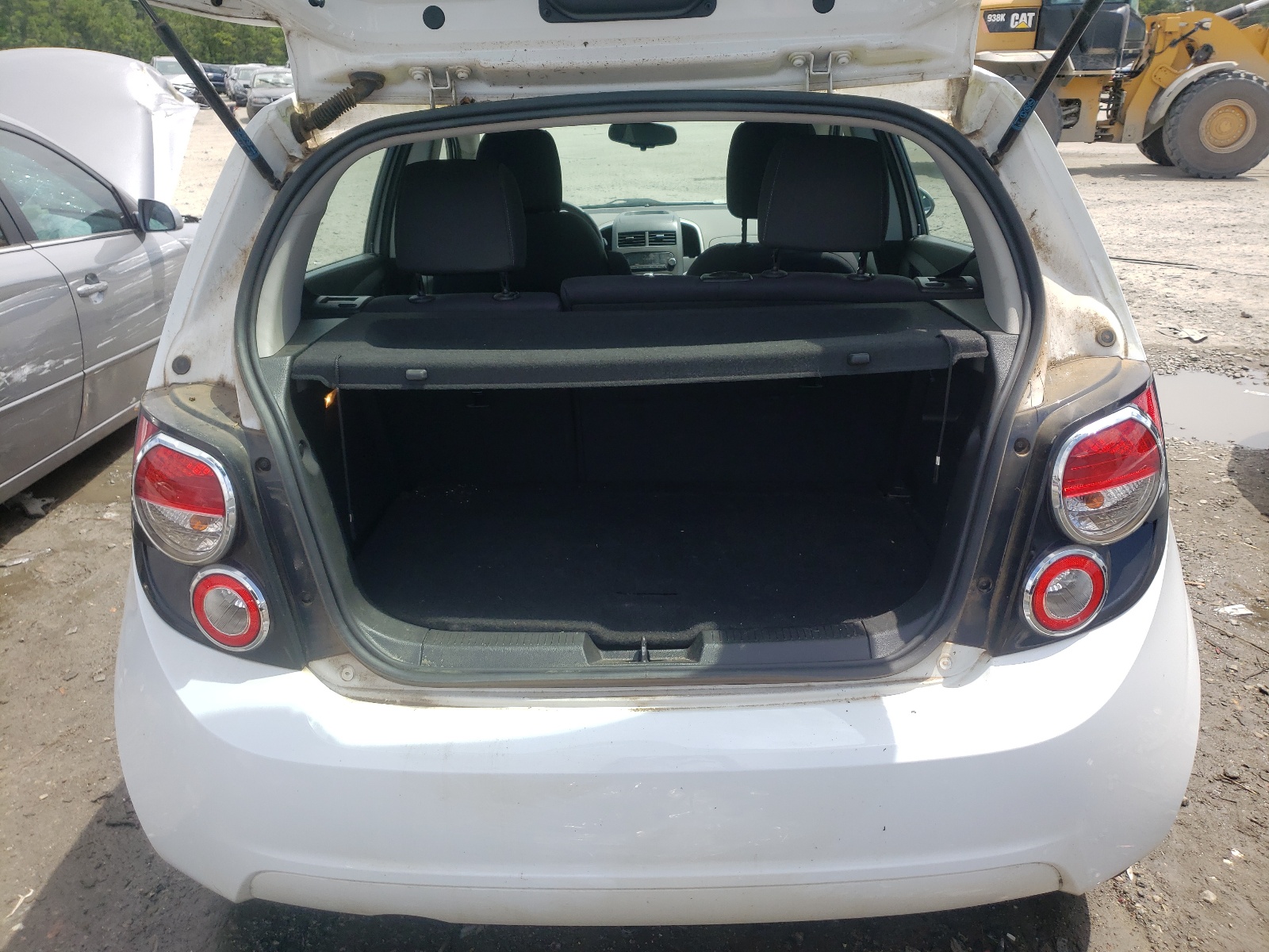 Photo 9 from auction – 2015 CHEVROLET SONIC LT with VIN 1G1JC6SH5F4171435