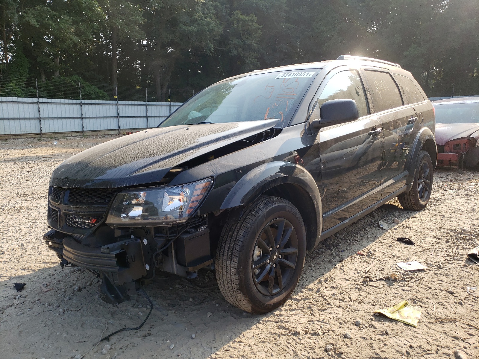 Photo 2 from auction – 2020 DODGE JOURNEY SE with VIN 3C4PDCAB6LT278994