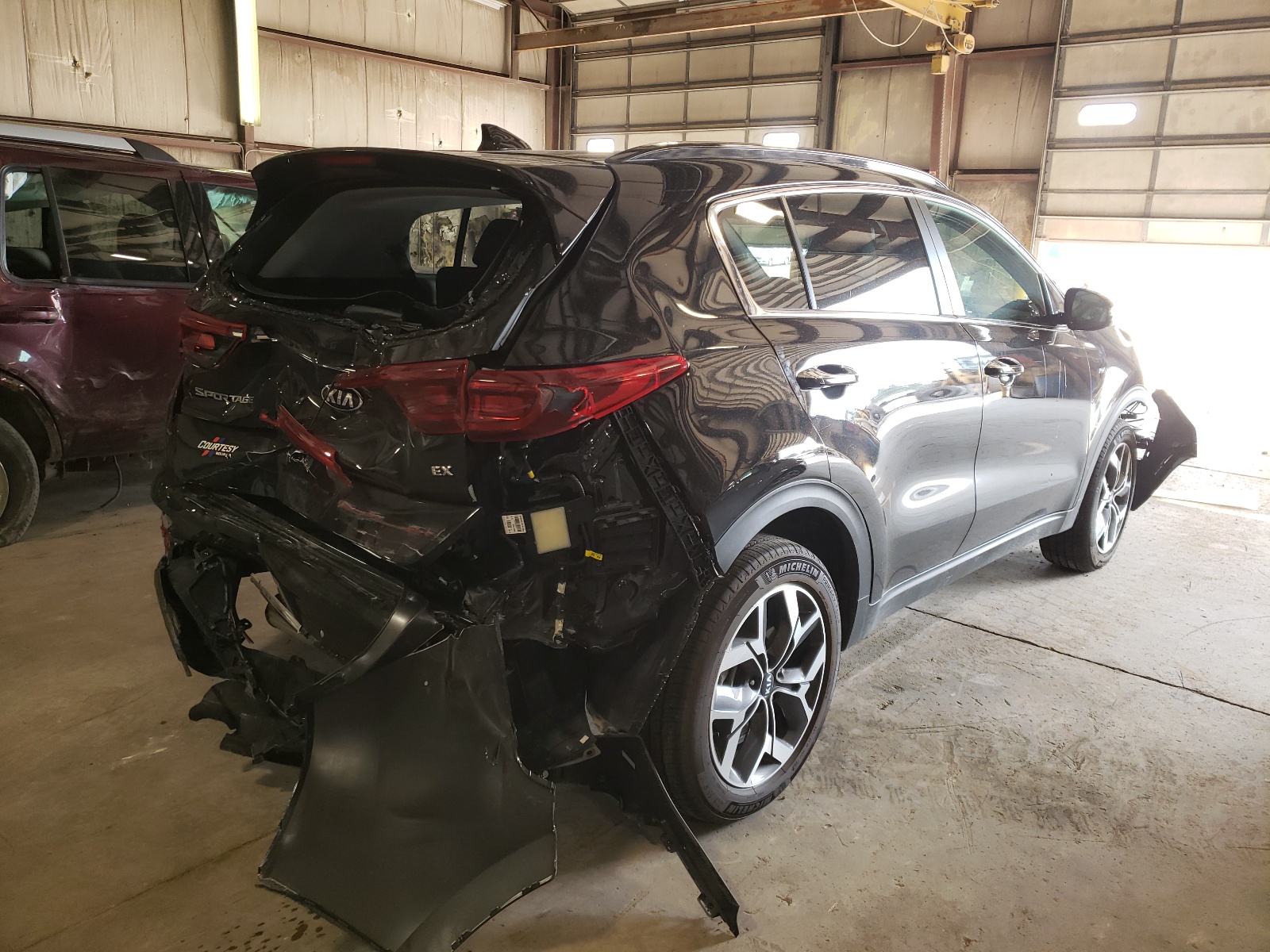 Zdjęcie 4 z aukcji – 2021 KIA SPORTAGE E z VIN KNDPNCAC3M7877508
