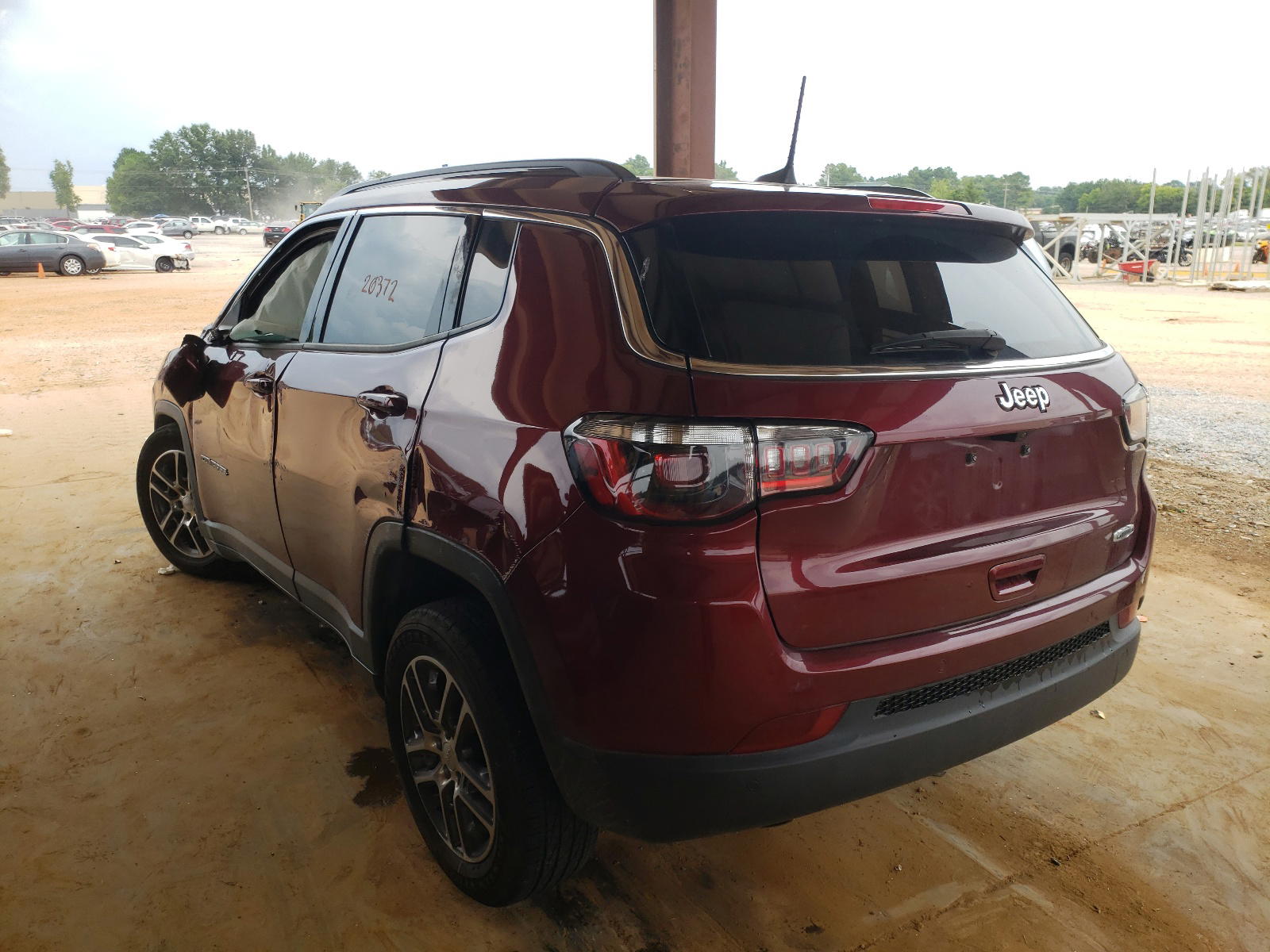 Photo 3 from auction – 2020 JEEP COMPASS LA with VIN 3C4NJCBBXLT252848
