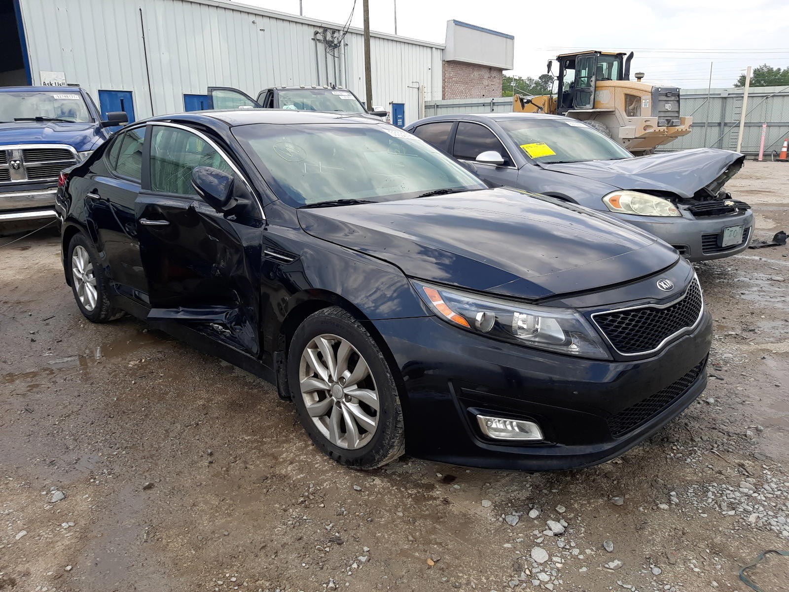 KIA OPTIMA EX 2015 with VIN 5XXGN4A74FG492784 - Photo from auction