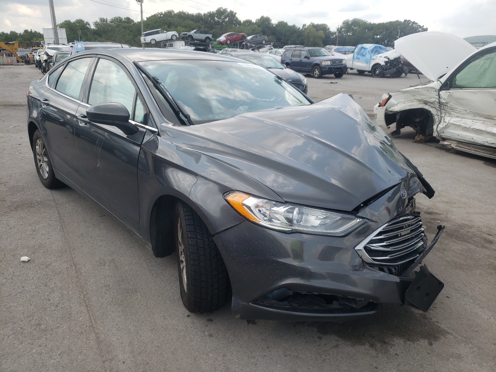 FORD FUSION S 2017 with VIN 3FA6P0G7XHR267382 - Photo from auction