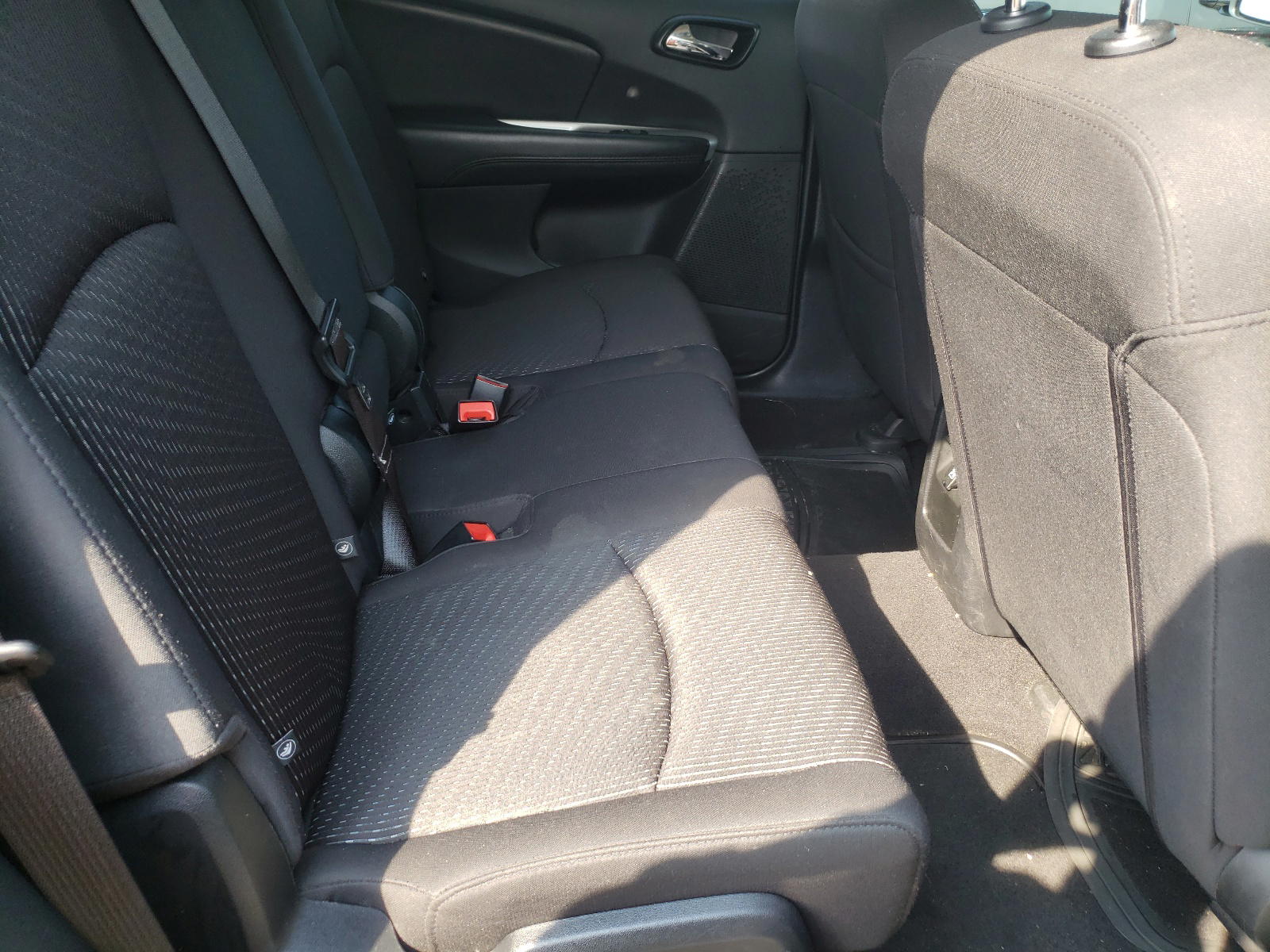 Photo 6 from auction – 2018 DODGE JOURNEY SE with VIN 3C4PDCAB2JT236402