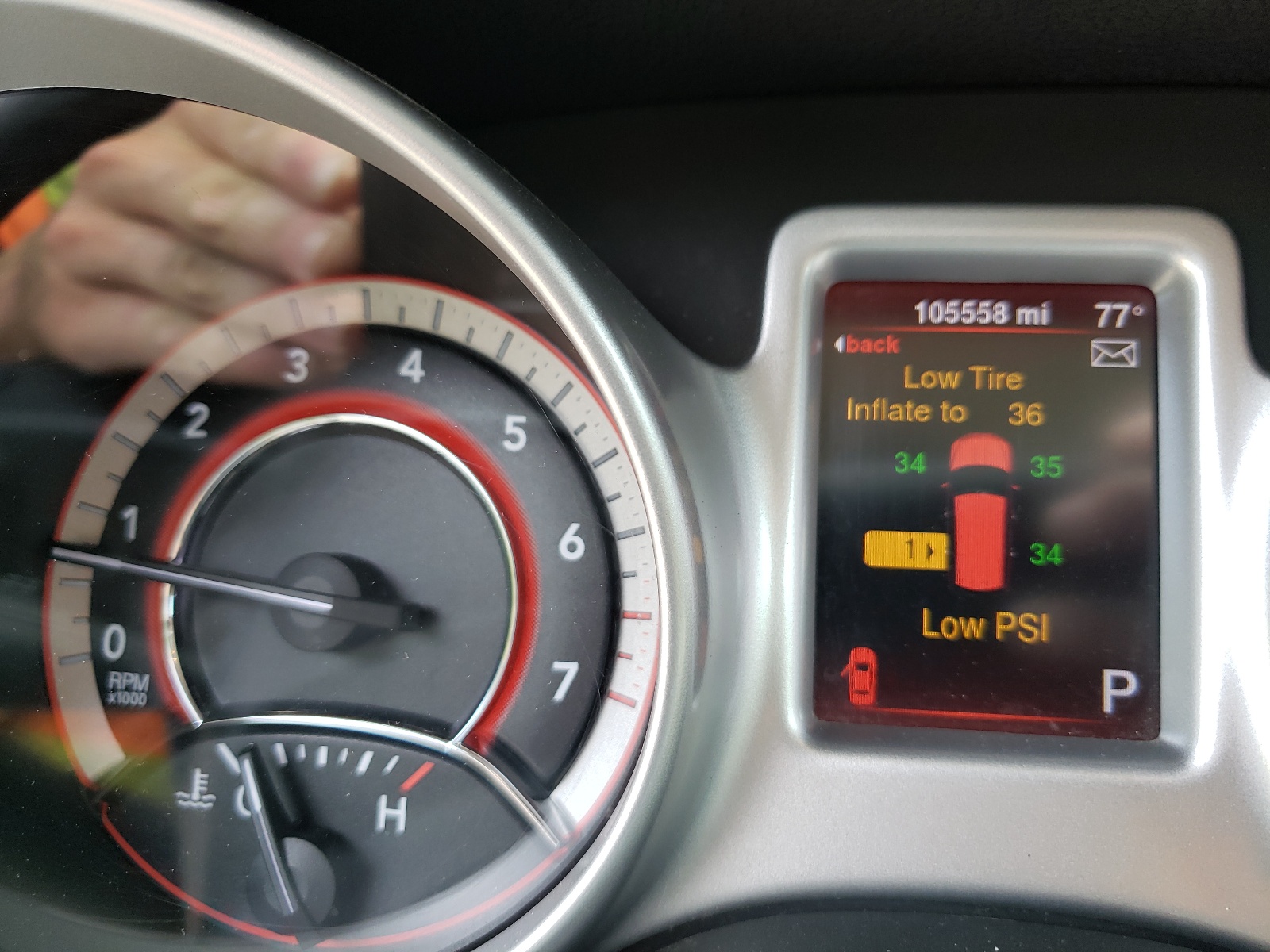Photo 8 from auction – 2013 DODGE JOURNEY SE with VIN 3C4PDCAB3DT557398