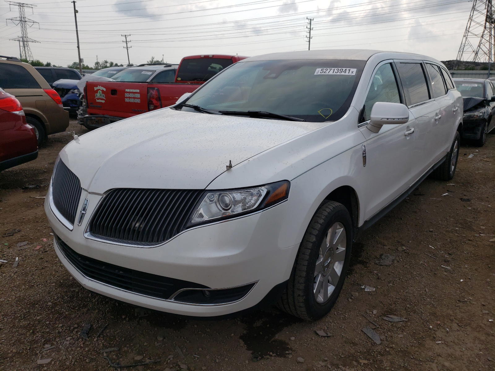 Photo 2 from auction – 2014 LINCOLN MKT with VIN 2L1MJ5LK3EBL57457