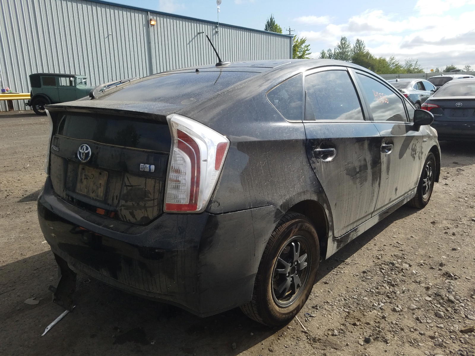 Photo 4 from auction – 2013 TOYOTA PRIUS with VIN JTDKN3DU2D5627428