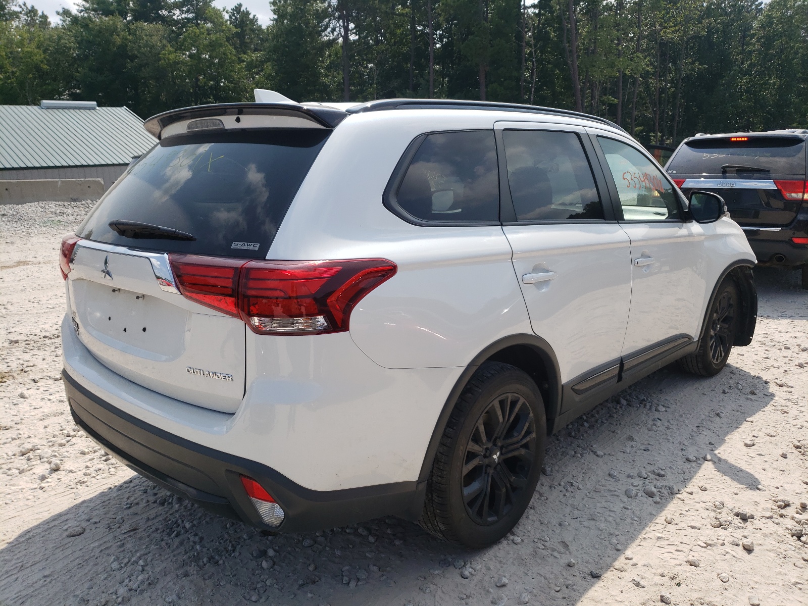 Photo 4 from auction – 2018 MITSUBISHI OUTLANDER with VIN JA4AZ3A39JZ034966