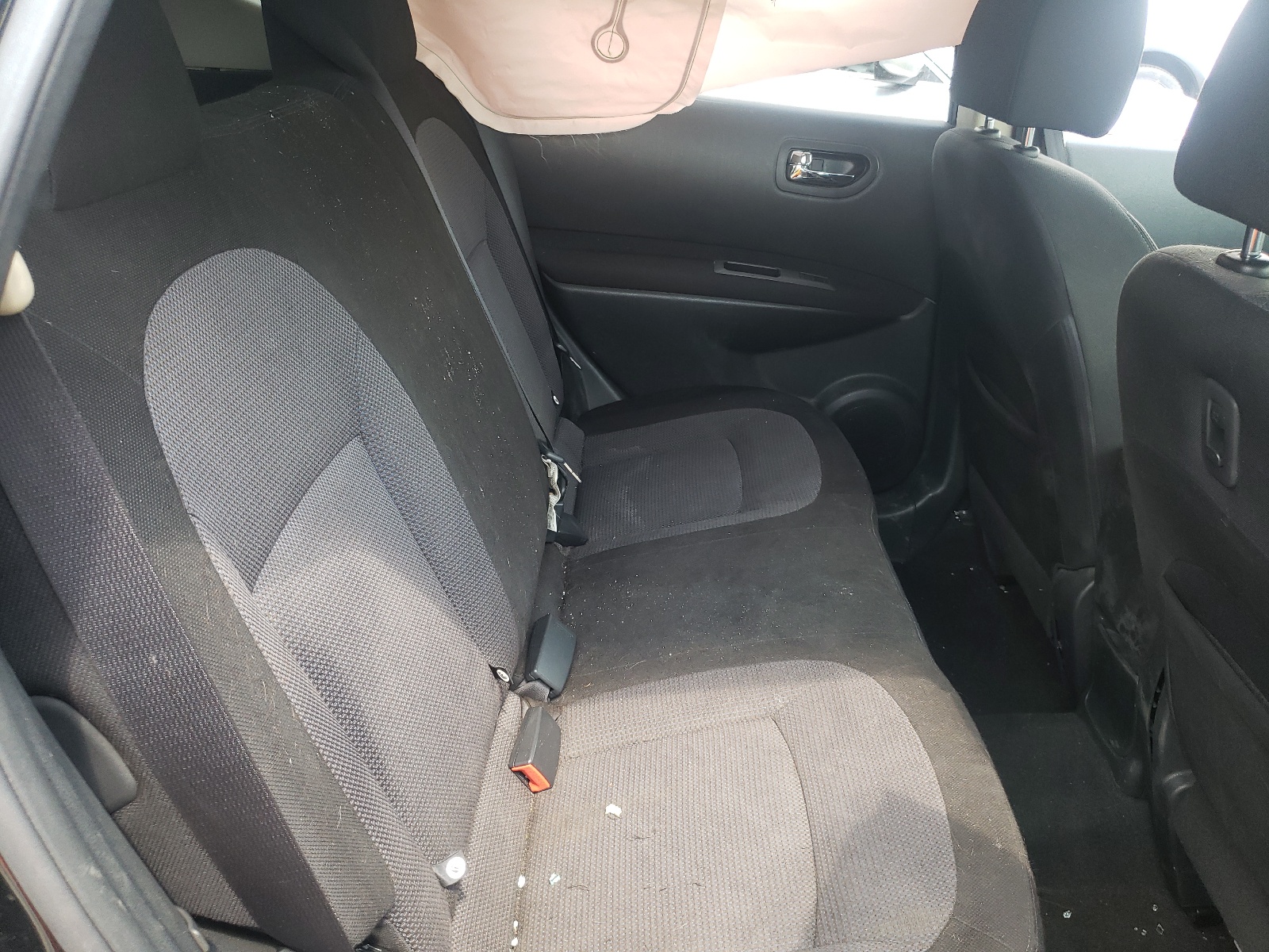 Photo 6 from auction – 2012 NISSAN ROGUE S with VIN JN8AS5MV3CW715636