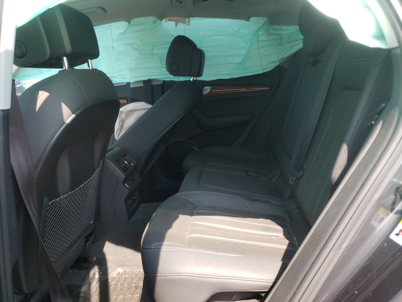 Photo 6 from auction – 2021 AUDI Q5 PREMIUM with VIN WA1AAAFY7M2074704