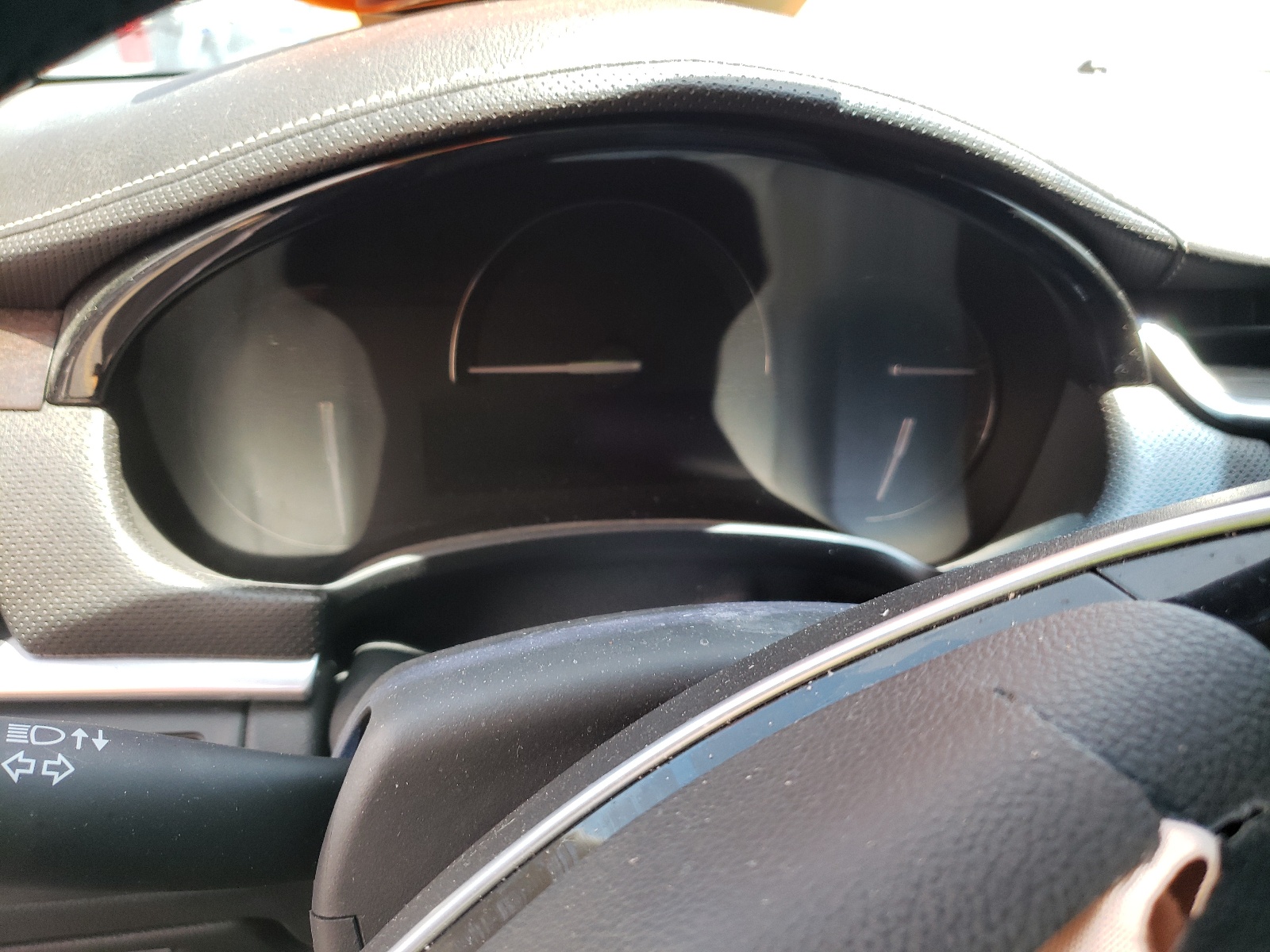 Photo 8 from auction – 2019 CADILLAC XTS with VIN 2G61M5S34K9137161