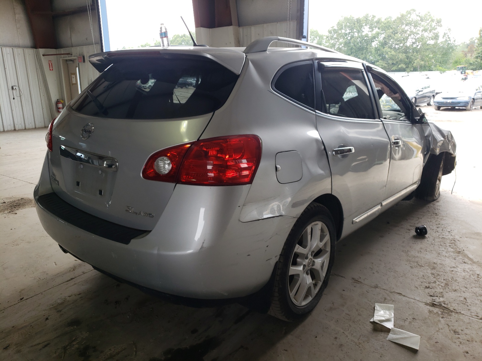 Photo 4 from auction – 2012 NISSAN ROGUE S with VIN JN8AS5MV3CW407818